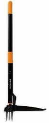 Fulcrum garden weeding tool